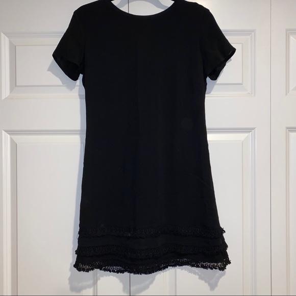 Lulu’s T-Shirt Dress - Picture 2 of 5